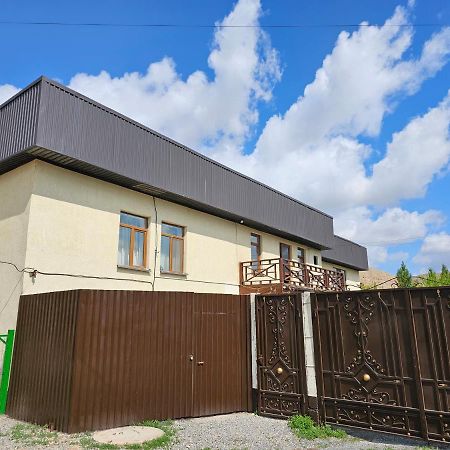 Guest House Tenir Too Naryn Exterior foto