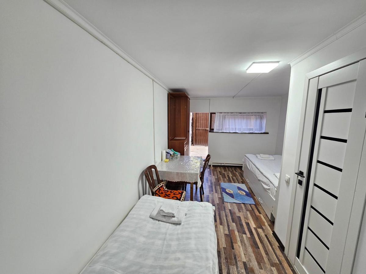 Guest House Tenir Too Naryn Exterior foto
